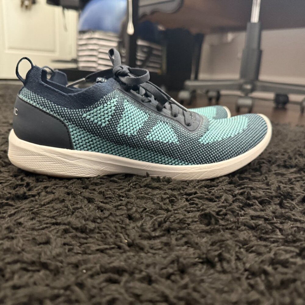 Vionic Lenora Blue - Picture 5 of 5